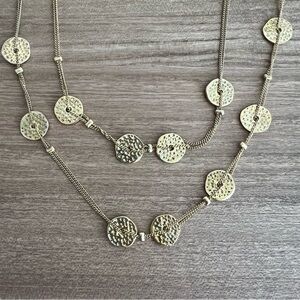 BANANA REPUBLIC • Long Gold Plated Hammered Disc Necklace